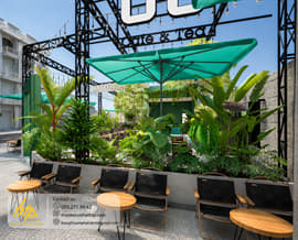 /thiet-ke-va-thi-cong/mau-thiet-ke-quan-cafe-60-coffee-khong-gian-san-vuon-da-tang-hien-dai-rop-bong-cay-xanh